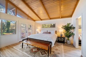 2 habitaciones, cuna de viaje, wifi gratis y ropa de cama