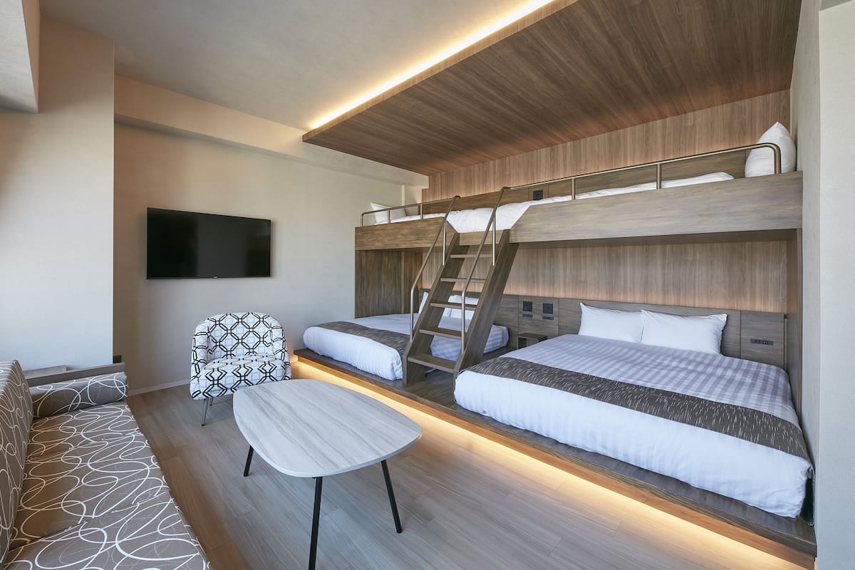 行政開放式套房, 非吸煙房 (Bunk Bed) | 房內夾萬、書桌、免費 Wi-Fi、床單