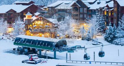 Upper Village Spacious 1BRM: Sleeps 4,Near Restaurants and Gondola!