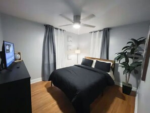 4 chambres, fer et planche à repasser, accès au Wi-Fi (inclus)