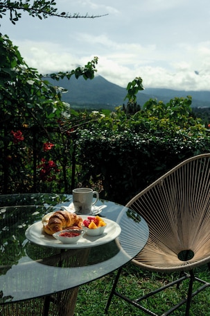 Restaurant. Hotel Juayua