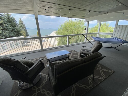 Lakefront Oasis - Lakefront w/ Views, Private Shared Dock, Wrap Around Deck