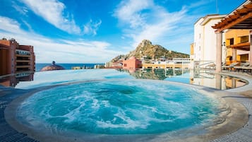 Piscine extérieure, piscine chauffée