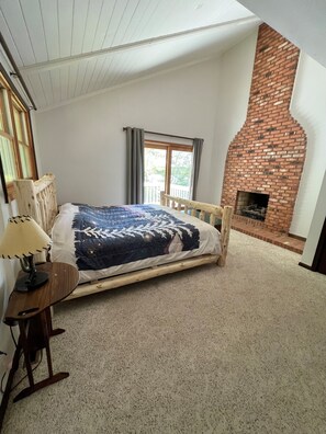 3 室のベッドルーム、WiFi、ベッドシーツ