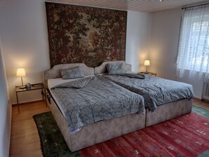 3 Schlafzimmer, Bügeleisen/Bügelbrett, kostenloses WLAN, Bettwäsche