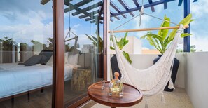 Penthouse - 1 kingsize-säng - privat pool | Terrass/Patio