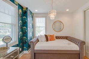 4 chambres, bureau, fer et planche à repasser, Wi-Fi gratuit