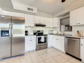 Private kitchen - House 5 min from the beach 8 min from Siesta Key (Sarasota)