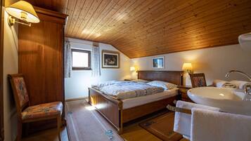 2 habitaciones, wifi gratis y ropa de cama