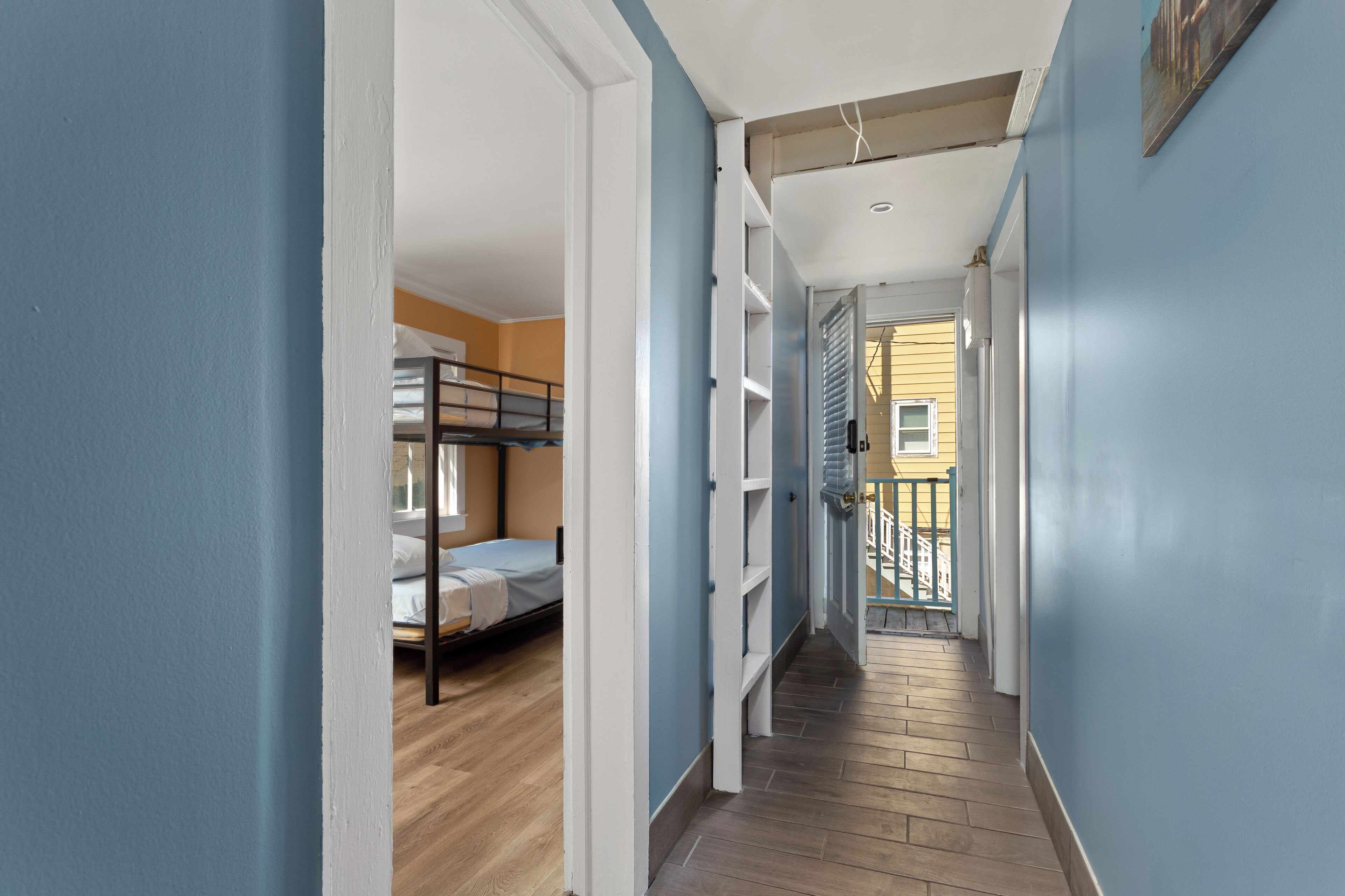 Family Cabin | 2 bedrooms, iron/ironing board, free WiFi, bed sheets