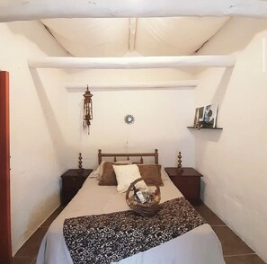 4 bedrooms - Delightful 4 bedroom farm in Palmitas Antioquia (Medellin)