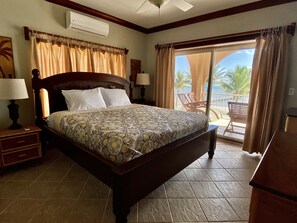 2 bedrooms, in-room safe, iron/ironing board, free WiFi - Relaxing Ocean Front with Stunning Views - Unit 4 (San Pedro)