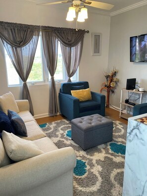 TV - The Sea Side View @ Serenity Estate  (st.thomas)