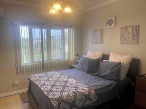 1 bedroom, WiFi - The Sea Side View @ Serenity Estate  (st.thomas)