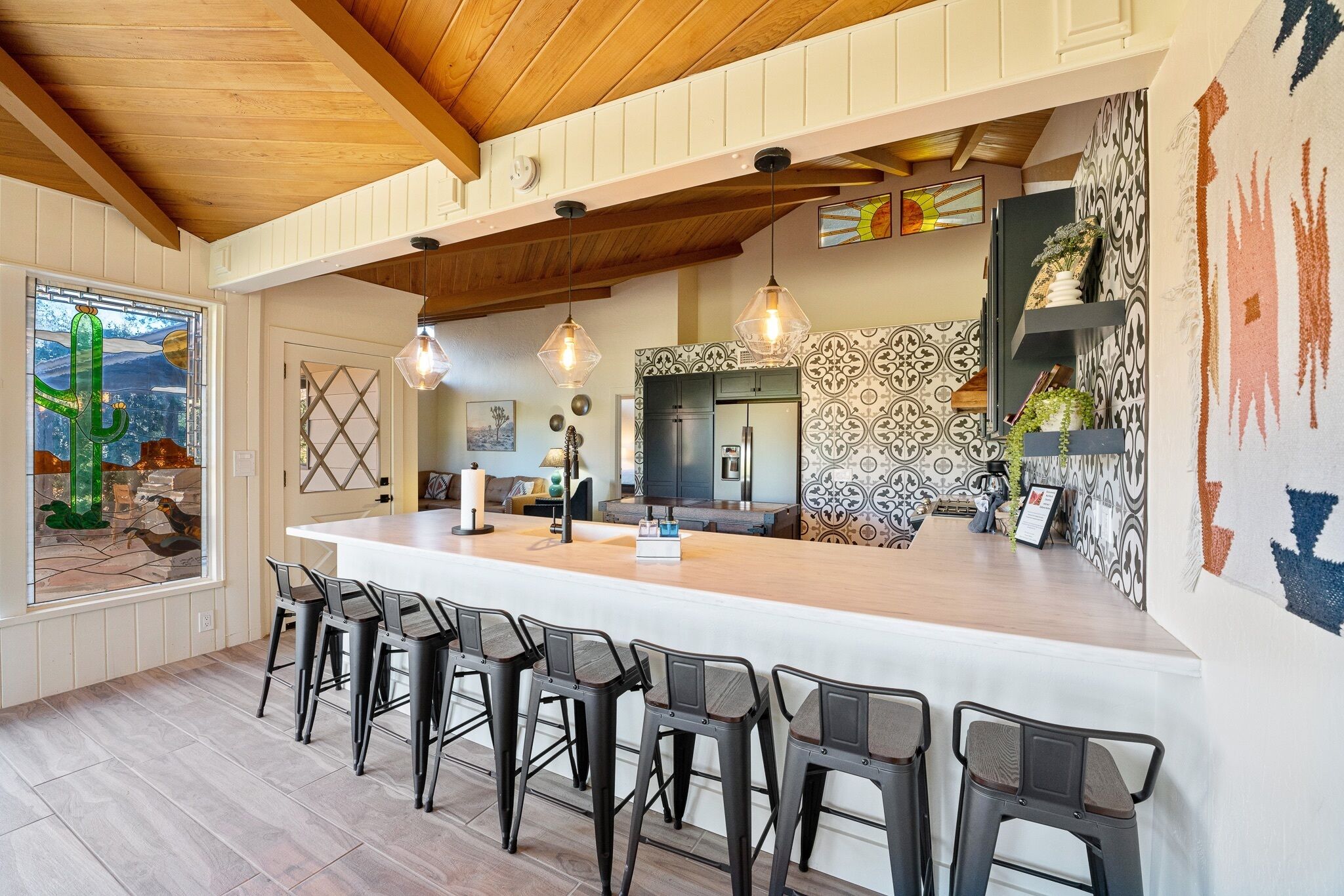 Great Sedona Location for New Remodel, 4 bedrooms / 4.5 baths, Lots to Offer