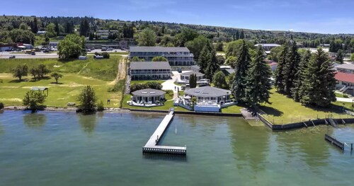 Water Wonderland on Flathead Lake!! AND Winter Wonderland in under an hour!