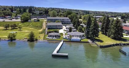Water Wonderland on Flathead Lake!! AND Winter Wonderland in under an hour!