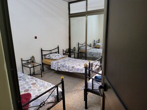 3 Schlafzimmer, Reisekinderbett, WLAN, Bettwäsche