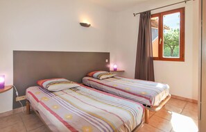 3 Schlafzimmer, Bügeleisen/Bügelbrett, kostenloses WLAN, Bettwäsche