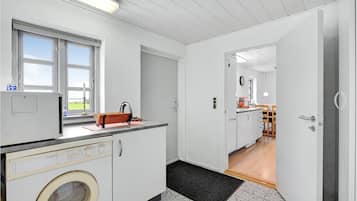 Kühlschrank, Herdplatte, Geschirrspüler