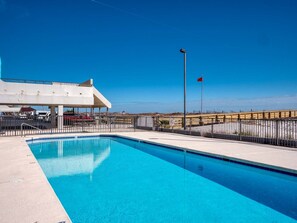 Udendørs pool, opvarmet pool