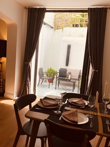 Central Brighton flat, 3 bedrooms, sleeps 6, close to shops and beach