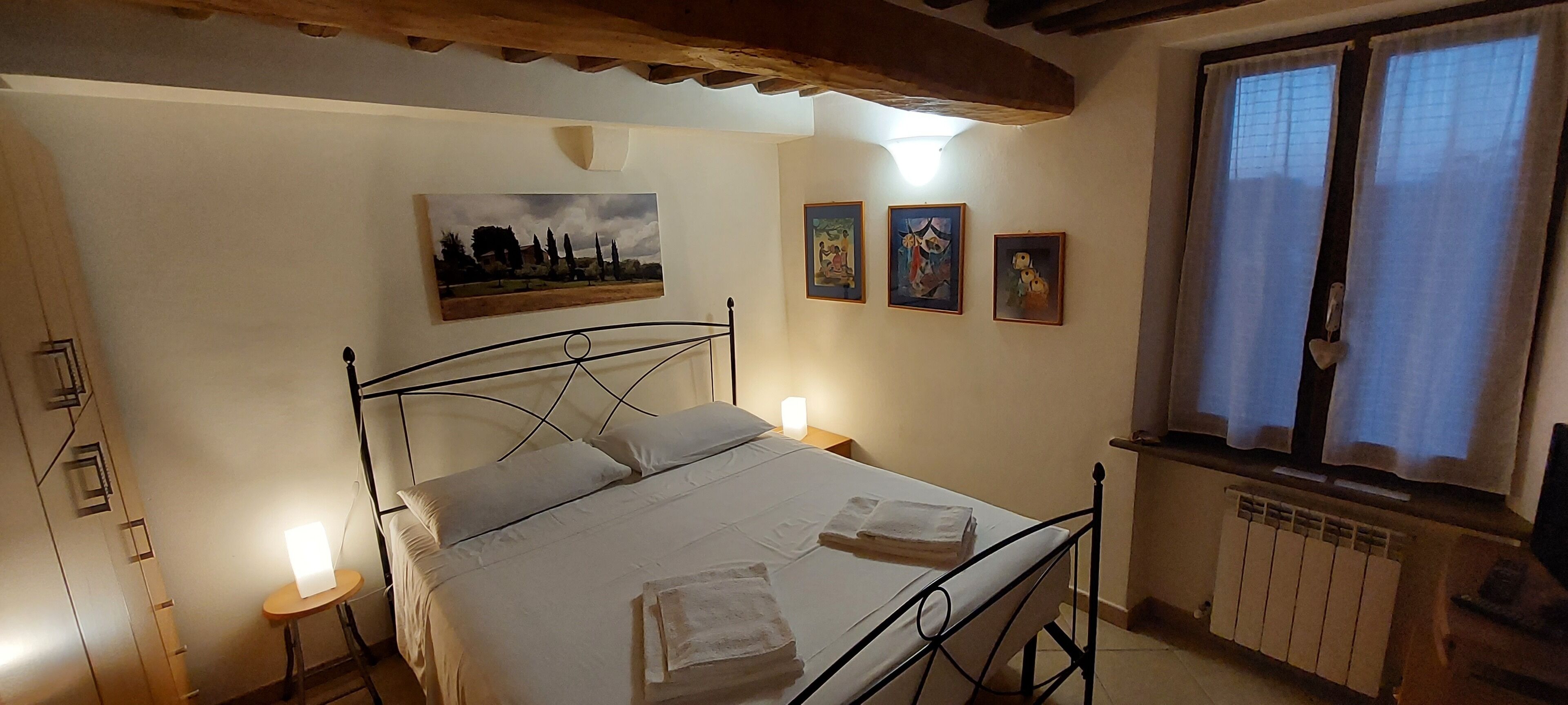 2 bedrooms, iron/ironing board, travel crib, free WiFi