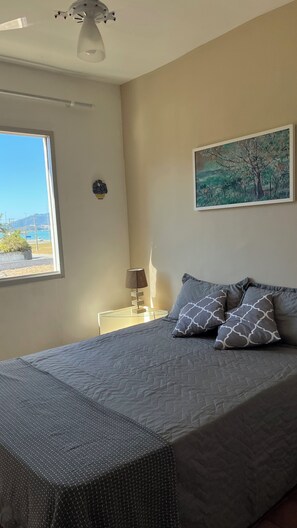 2 室のベッドルーム、WiFi