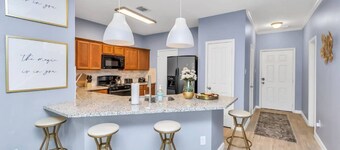 COZY COMFY 2BD 2BTH TOWNHOUSE ENERGY CORRIDOR - SUGARLAND 