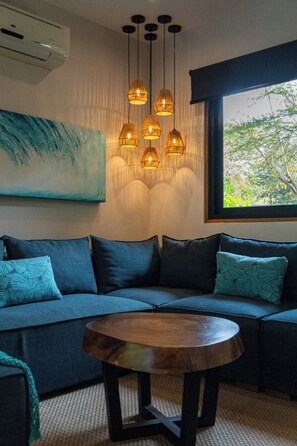 تلفزيون ذكي، مكتب