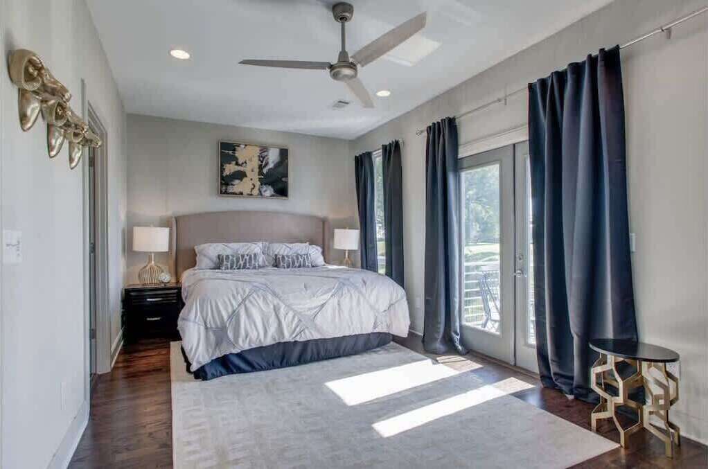 4 室のベッドルーム、アイロン / アイロン台、旅行用ベビーベッド、WiFi