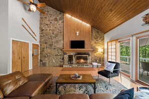 Televisio, suoratoistopalvelut, työhuone