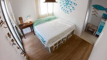 1 bedroom, travel crib, free WiFi, bed sheets