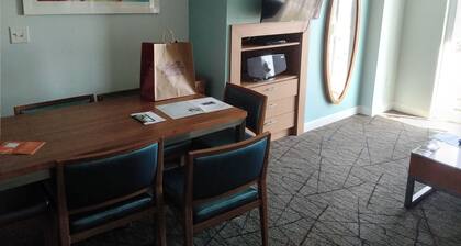 Worldmark Las Vegas 3 Bedroom Condo for rent, sleeps 8.