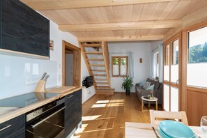 Kühlschrank, Ofen, Herdplatte, Geschirrspüler