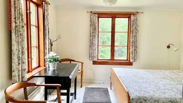 4 slaapkamers, een bureau