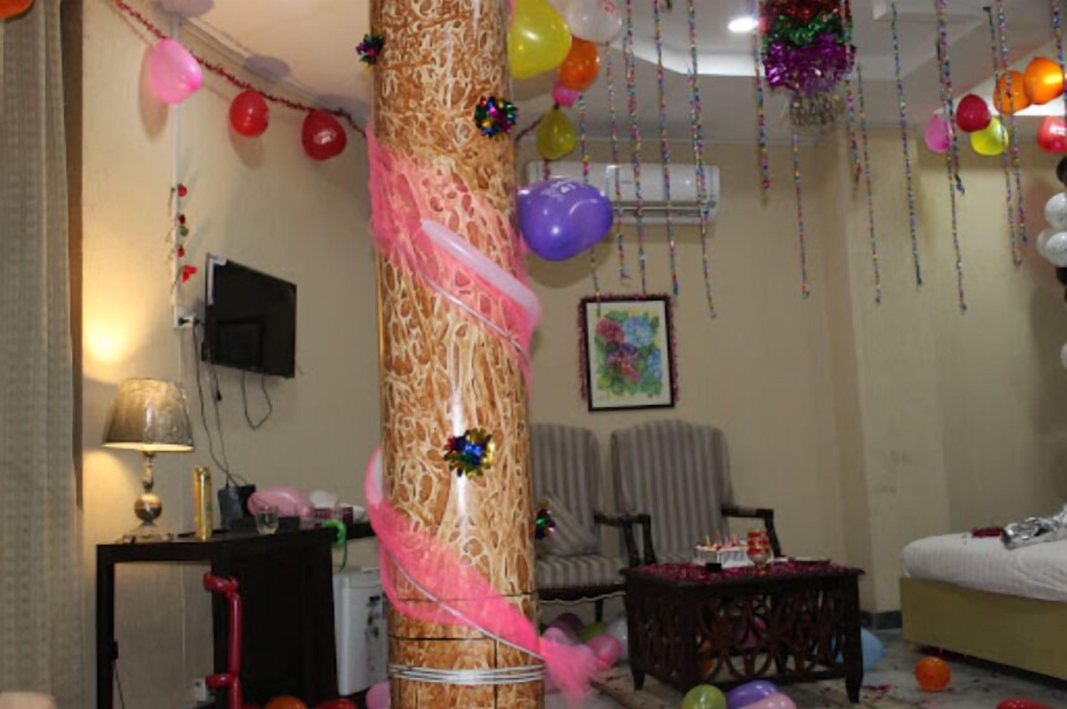 soundproofing, free wifi