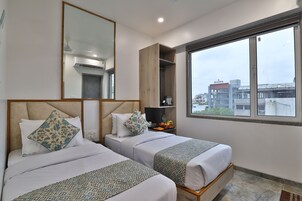 Superior Room | Soundproofing, free WiFi, bed sheets