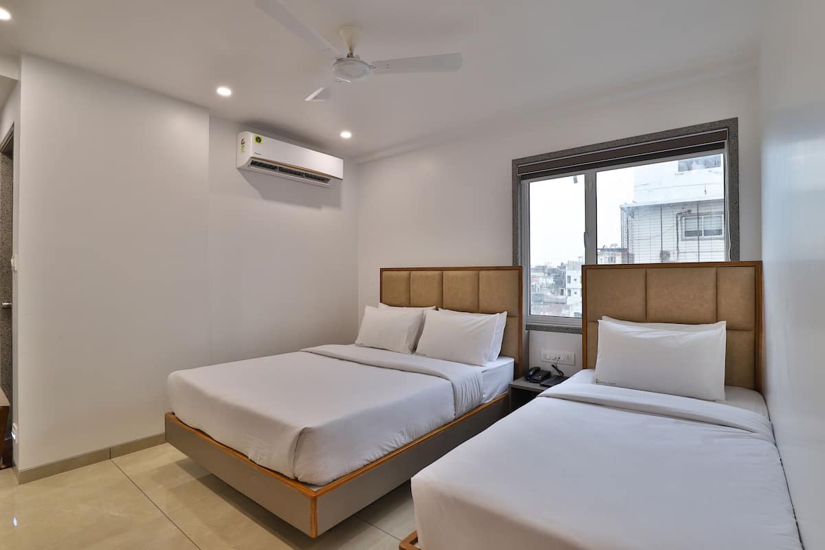 Chambre Supérieure | Chambres insonorisées, Wi-Fi gratuit, draps fournis