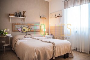 2 chambres, lit parapluie, Wi-Fi gratuit, draps fournis