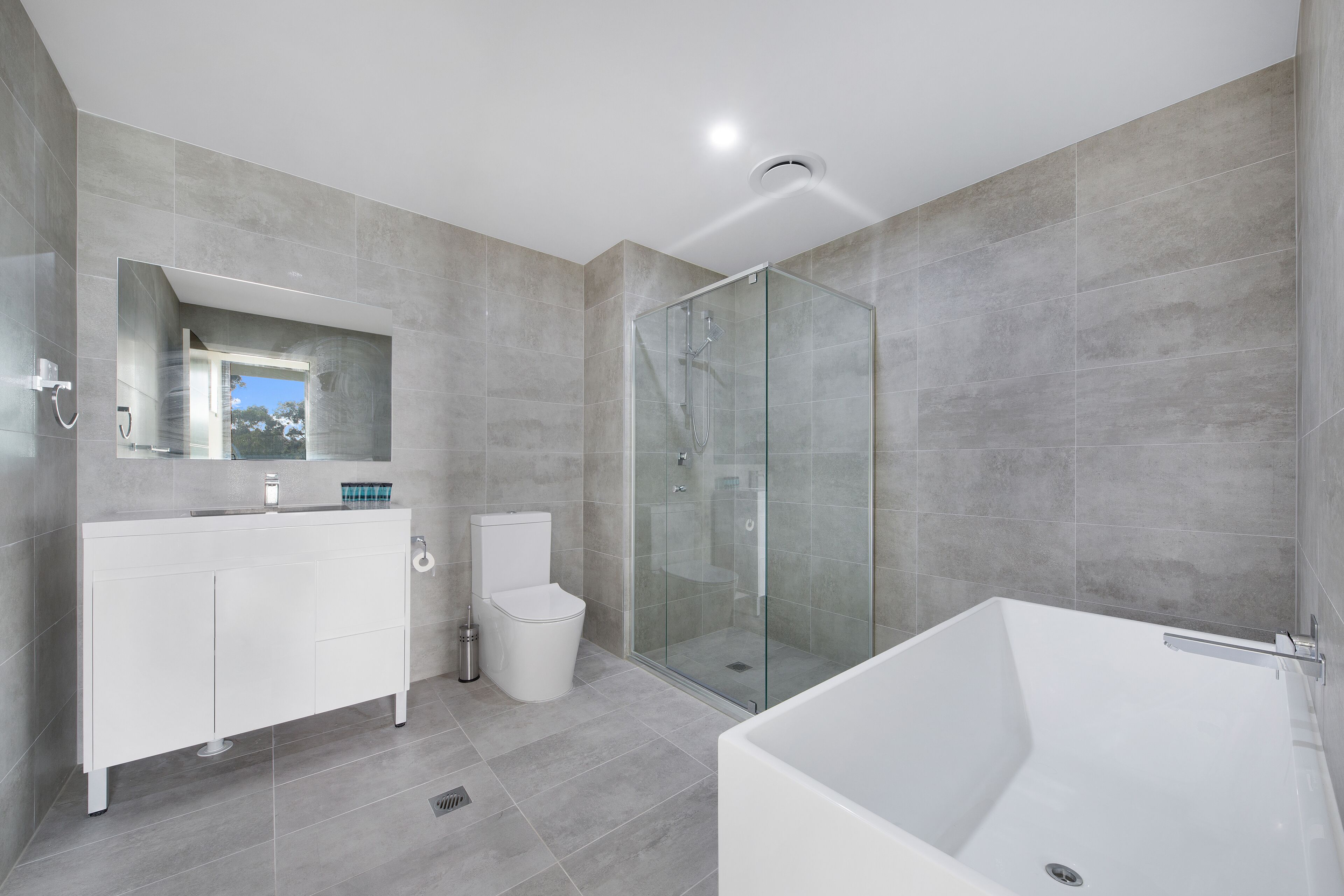 Leilighet, 2 soverom | Bad | Dusj, hårføner, håndklær og sjampo