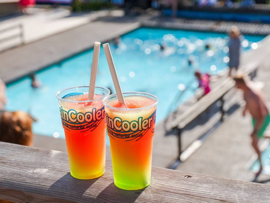 Seasonal outdoor pool
