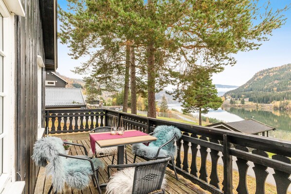 Hogberget Cabin | Terrace/patio - Topcamp Rustberg - Hafjell (Øyer)