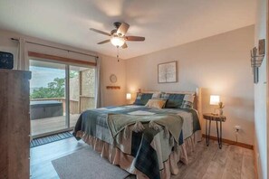 2 bedrooms, WiFi, bed sheets, wheelchair access