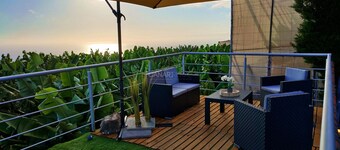Charming Casa Flamenca: Private, Scenic Retreat with Pool and Mountain