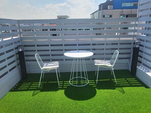 开间套房 | 阳台