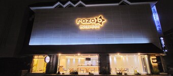 Hotel raza b