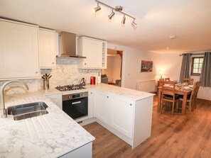 Cottage | Private kitchen