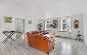 تلفزيون، كرة قدم الطاولة، تنس طاولة