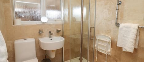 Cottage | Bathroom | Shower